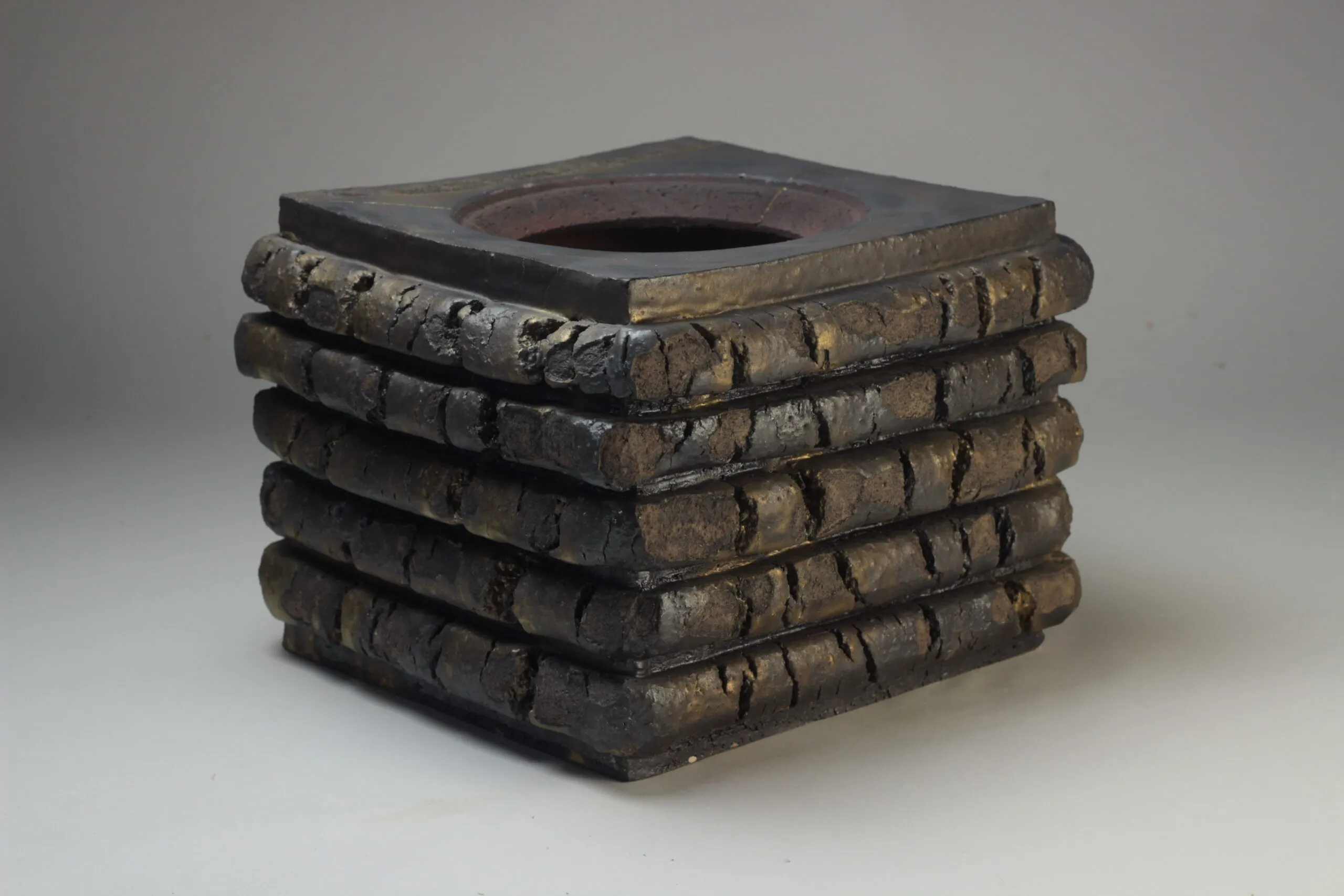 《层土·折年》 《层土·折年》