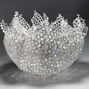 陶艺作品《洞见系列之二》作者:陈进群