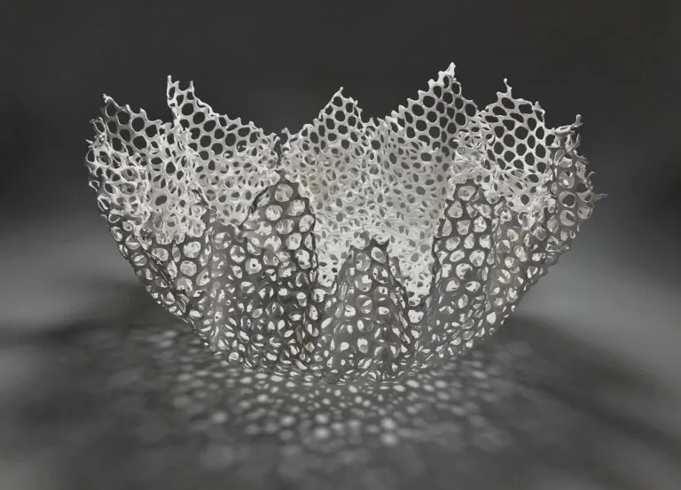 陈进群陶艺作品《洞见系列之一》